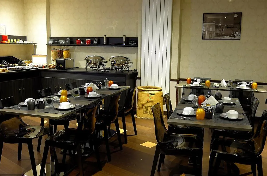 Hotell Western Empire Elysees Paris